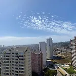 Acogedor Departamento con Vista Despejada en Concón